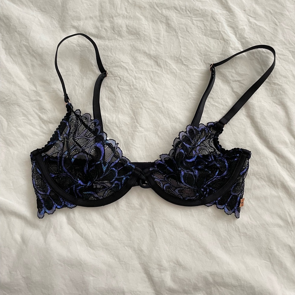 Savage X Fenty Iridescent Lace Bra | 32C